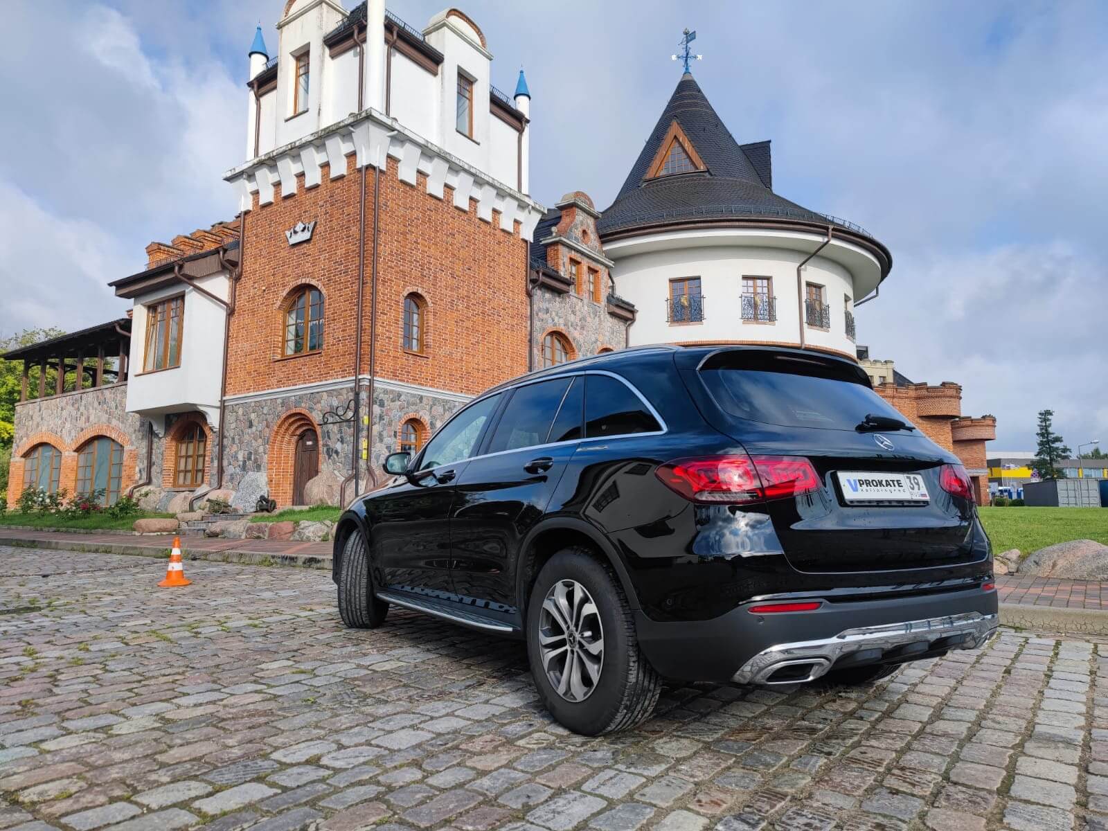 Mercedes-Benz GLC 220D - 585